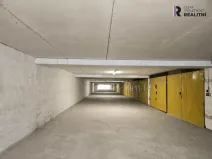 Pronájem garáže, Praha - Kyje, Manželů Dostálových, 18 m2