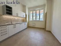 Pronájem bytu 1+1, Brno, Čápkova, 43 m2