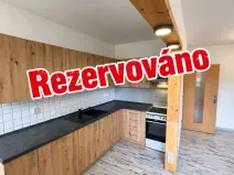 Prodej bytu 3+1, Horní Planá, Sídliště Míru, 78 m2