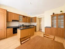 Pronájem bytu 2+1, Bělá pod Bezdězem, Masarykovo náměstí, 90 m2
