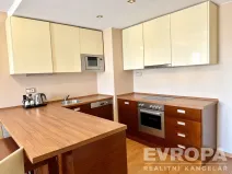 Prodej bytu 3+kk, Plzeň - Jižní Předměstí, U Borského parku, 78 m2