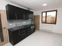 Pronájem bytu 3+1, Tišnov, nám. 28. října, 90 m2