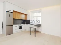 Pronájem bytu 2+kk, Praha, Jeseniova, 50 m2