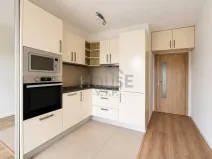 Prodej bytu 1+kk, Praha, Zakšínská, 30 m2