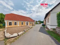 Prodej rodinného domu, Uzeničky - Černívsko, 163 m2
