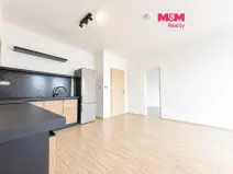 Prodej bytu 3+kk, Veleň - Mírovice, Polní, 75 m2
