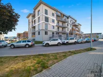 Pronájem bytu 2+kk, Pardubice, U Sportovní školy, 52 m2