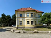 Pronájem kanceláře, Veltrusy, nám. A. Dvořáka, 24 m2