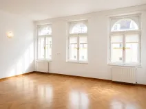 Prodej bytu 2+kk, Praha - Nové Město, Koubkova, 52 m2