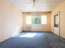 Prodej bytu 3+1, Praha - Prosek, Novoborská, 53 m2