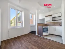 Pronájem bytu 2+kk, Plzeň, Vrchlického, 57 m2
