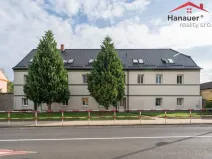 Prodej komerční nemovitosti, Hostomice, Školní náměstí, 487 m2
