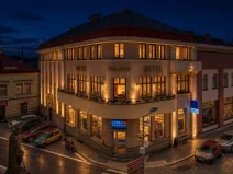 Prodej ubytování, Červený Kostelec, náměstí T. G. Masaryka, 1120 m2