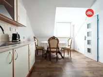 Prodej bytu 1+1, Karlovy Vary, Jabloňová, 45 m2