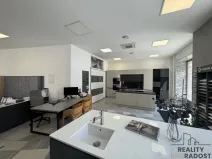 Pronájem obchodního prostoru, Brno - Brno-město, 109 m2