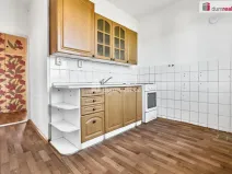 Prodej bytu 3+1, Ostrov, Májová, 69 m2