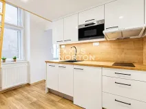 Pronájem bytu 1+1, Praha - Smíchov, Ostrovského, 32 m2