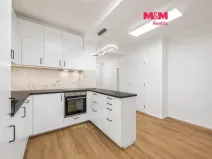 Prodej bytu 4+1, Pardubice, Palackého třída, 91 m2