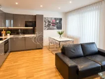 Pronájem bytu 3+kk, Praha - Libeň, U svobodárny, 67 m2