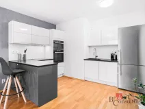 Pronájem bytu 3+kk, Praha - Holešovice, Varhulíkové, 78 m2