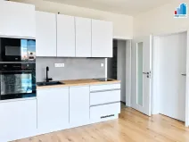 Pronájem bytu 2+kk, Plzeň - Jižní Předměstí, Poděbradova, 46 m2