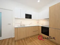 Pronájem bytu 2+kk, Praha - Žižkov, Zelenky-Hajského, 40 m2