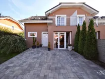 Prodej rodinného domu, Větrušice, Skalní, 158 m2