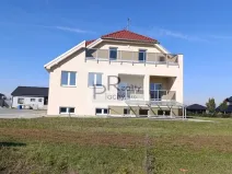 Prodej bytu 3+kk, Hevlín, 125 m2