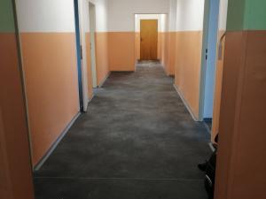 Pronájem obchodního prostoru, Sokolov, nábřeží Petra Bezruče, 26 m2