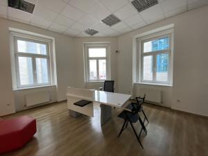 Pronájem kanceláře, Ústí nad Labem, Hradiště, 311 m2
