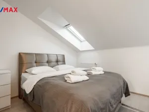 Prodej činžovního domu, Karlovy Vary, Bulharská, 635 m2