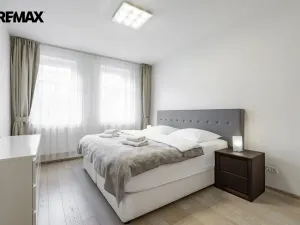 Prodej činžovního domu, Karlovy Vary, Bulharská, 635 m2