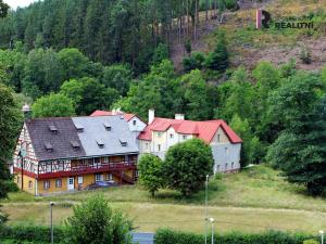 Prodej ubytování, Březová, Staromlýnská, 18011 m2