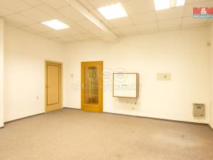 Pronájem kanceláře, Nový Bor, Dvořákova, 130 m2