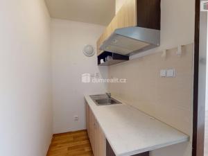 Pronájem bytu 1+1, Opava - Komárov, Podvihovská, 37 m2