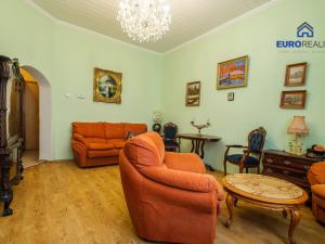 Prodej bytu 2+1, Karlovy Vary, Vítězná, 61 m2