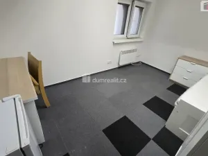 Pronájem bytu 1+kk, Praha - Hostavice, Pilská, 15 m2