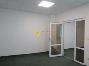 Pronájem kanceláře, Hradec Králové - Slezské Předměstí, Bieblova, 35 m2