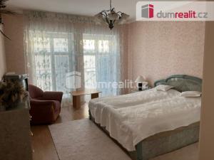 Prodej bytu 2+kk, Mariánské Lázně, Masarykova, 57 m2