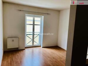 Prodej bytu 2+kk, Mariánské Lázně, Masarykova, 57 m2