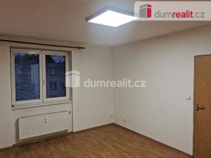 Pronájem bytu 2+1, Napajedla, Husova, 62 m2