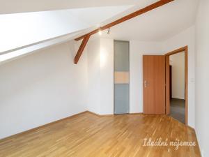 Pronájem bytu 3+kk, Praha - Holešovice, Ortenovo náměstí, 82 m2