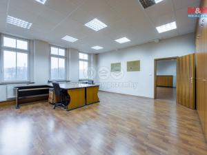 Pronájem kanceláře, Karlovy Vary, Západní, 36 m2