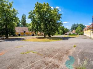 Prodej zemědělského objektu, Králova Lhota - Laziště, 2300 m2