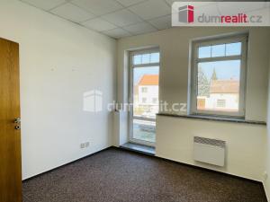 Pronájem kanceláře, Staré Město, náměstí Hrdinů, 12 m2