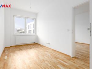 Prodej bytu 2+kk, Karlovy Vary, Šumavská, 50 m2