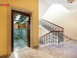 Prodej bytu 5+1, Karlovy Vary, U Imperiálu, 253 m2