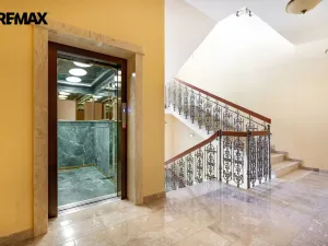 Prodej bytu 5+1, Karlovy Vary, U Imperiálu, 253 m2