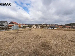 Prodej pozemku pro bydlení, Jinošov, 3987 m2