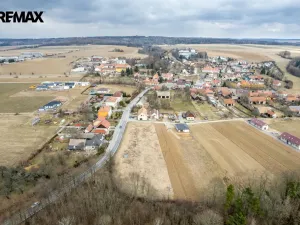 Prodej pozemku pro bydlení, Jinošov, 3987 m2